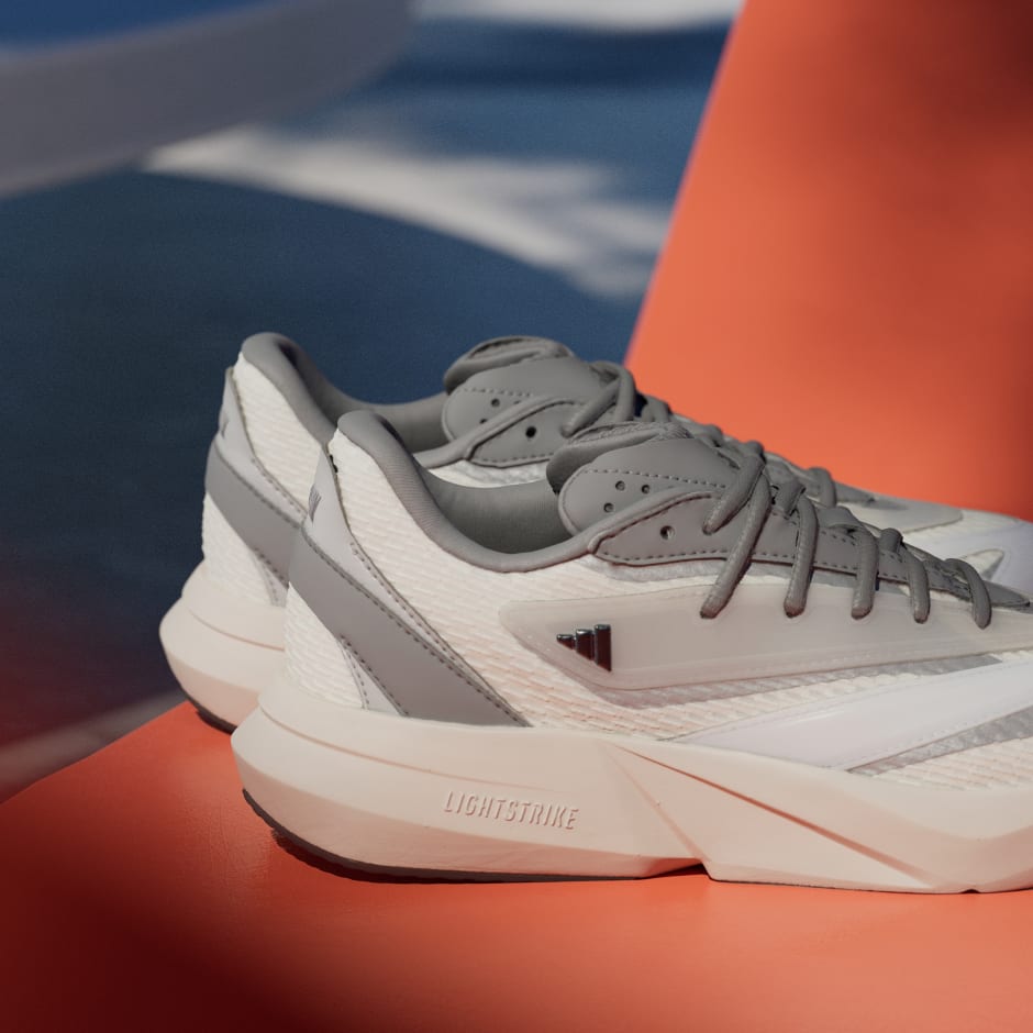 Lightblaze Shoes