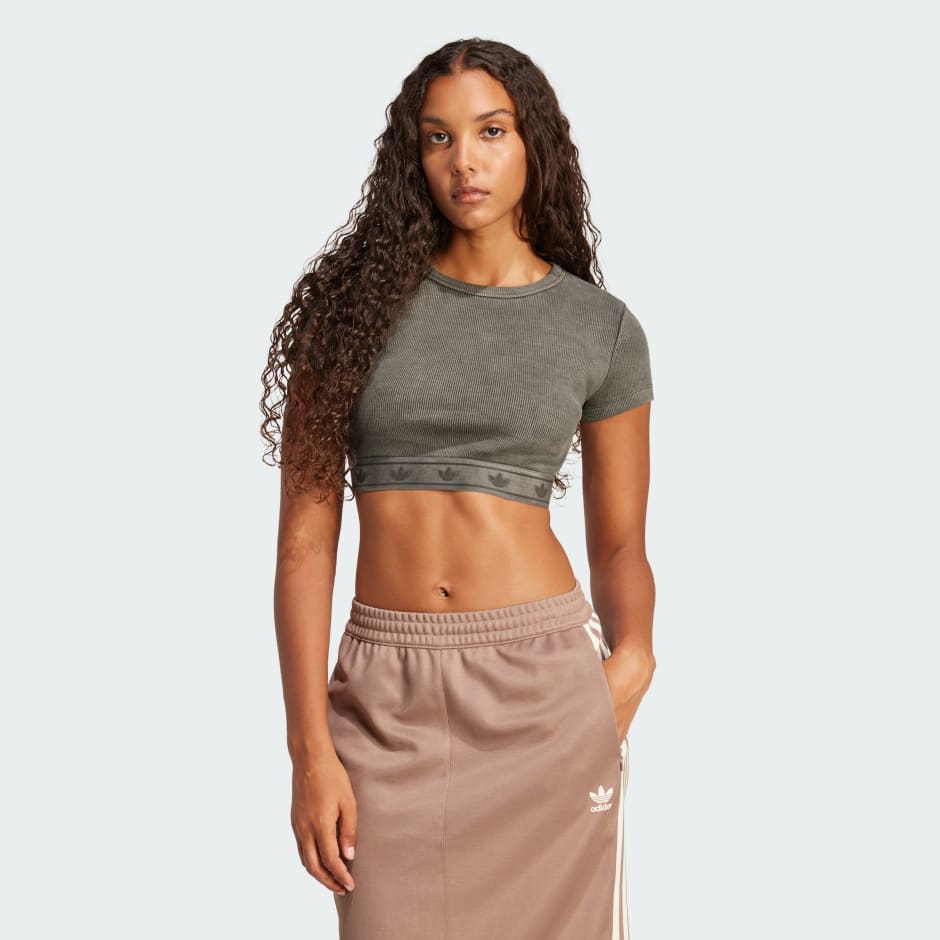 Ribbed Short Sleeve Top
