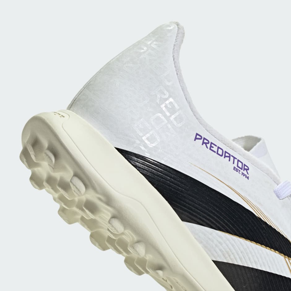 حذاء للأطفال Predator League Turf