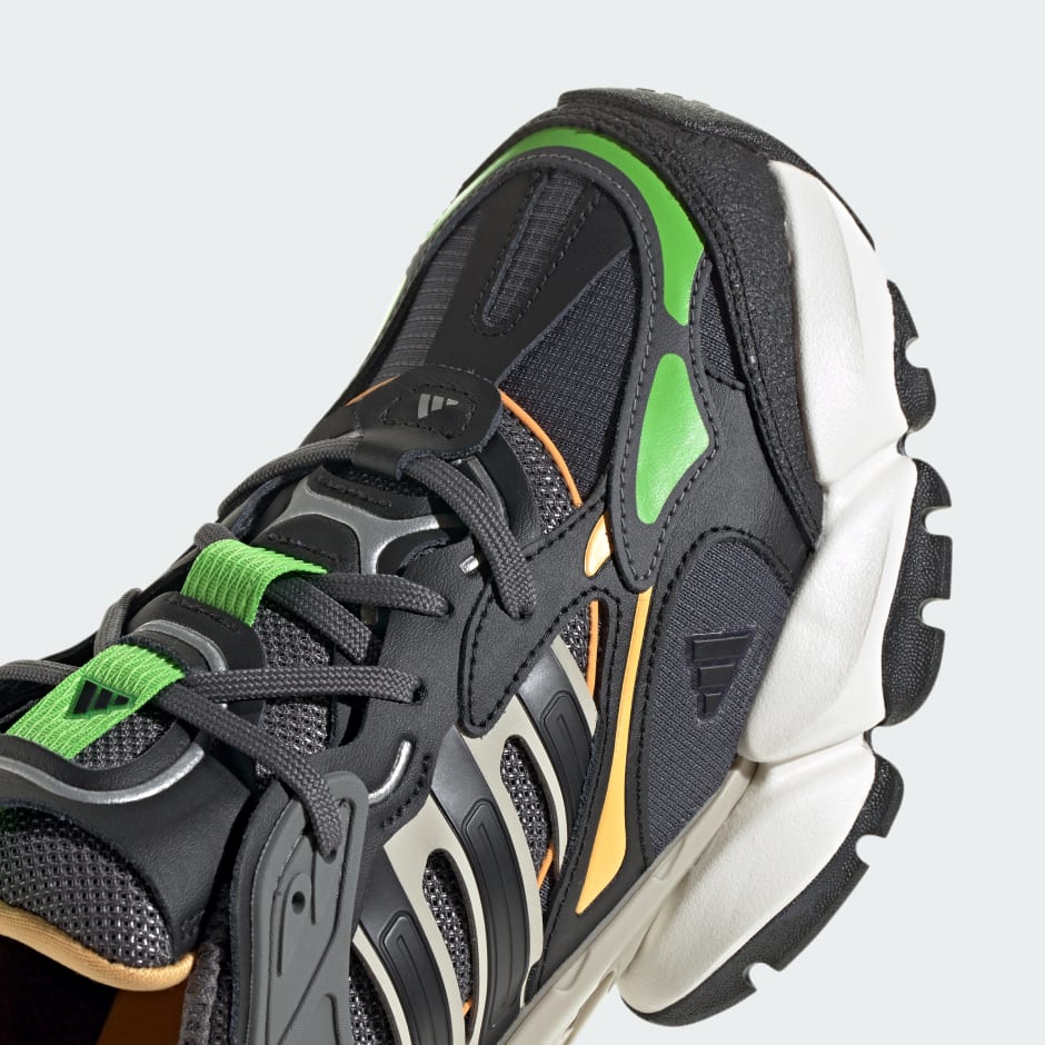XLG Runner Deluxe Shoes