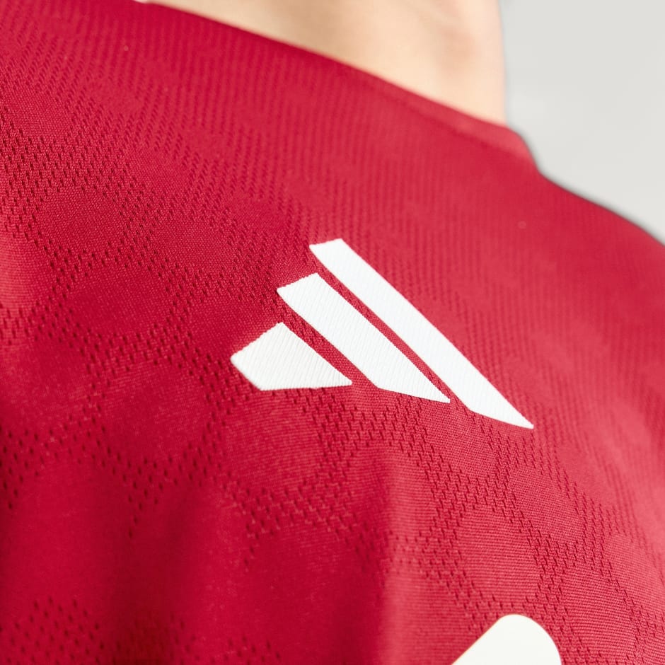 חולצה אותנטית למשחק ביתי Liverpool FC 25/26