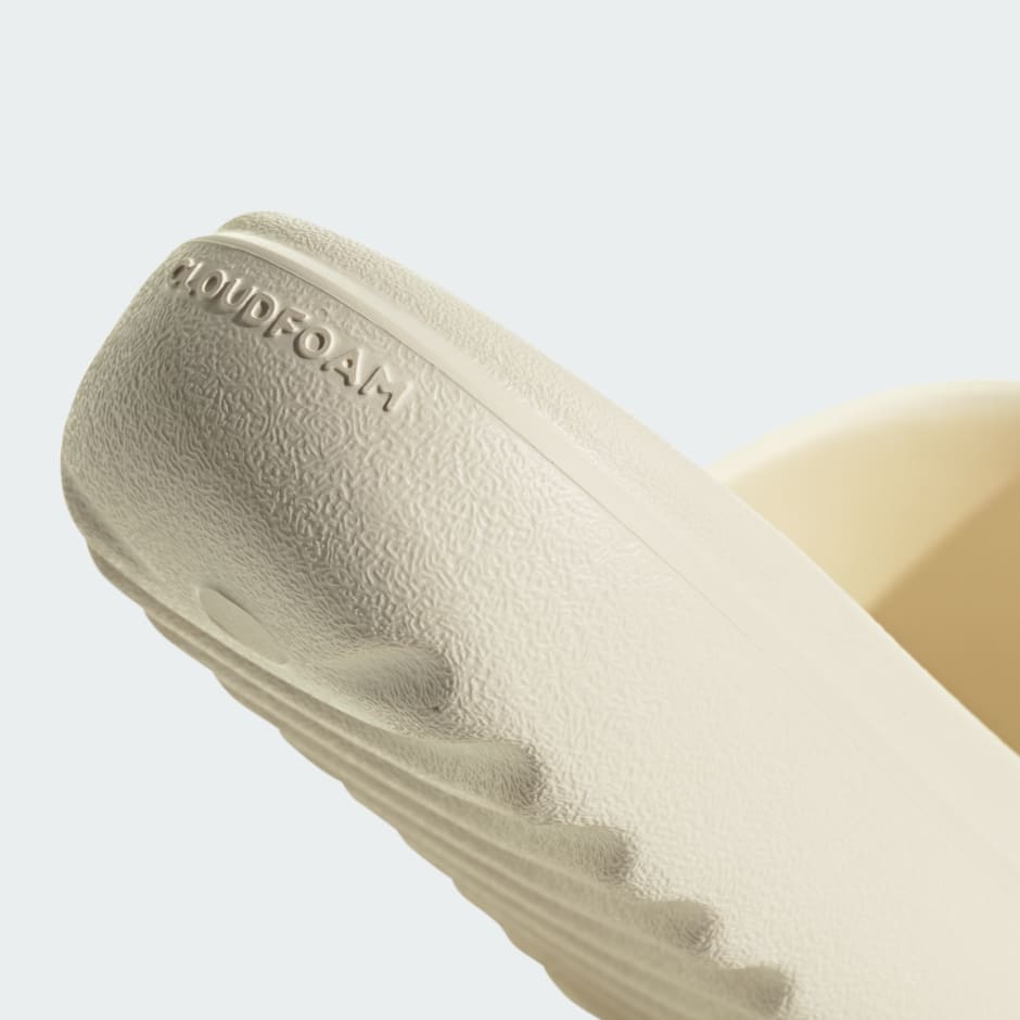 Adilette Lumia Slides