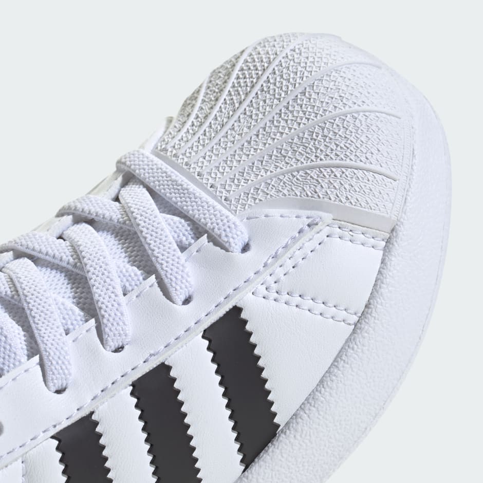 حذاء Adifom Superstar من أديداس أوريجينالز 360