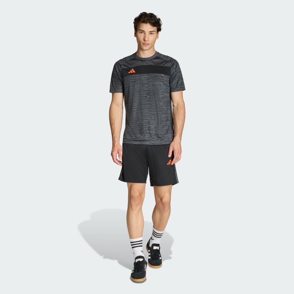 TIRO25 ESSENTIALS SHORTS