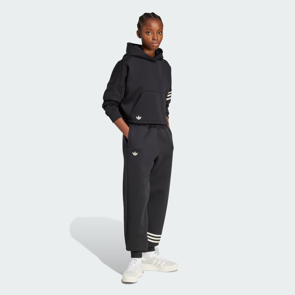 Neuclassics Sweat Pants