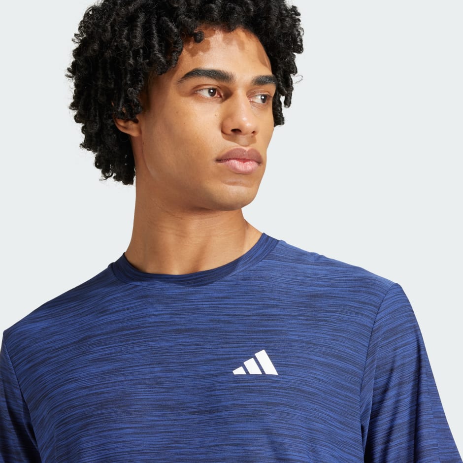 T-shirt de training stretch Train Essentials