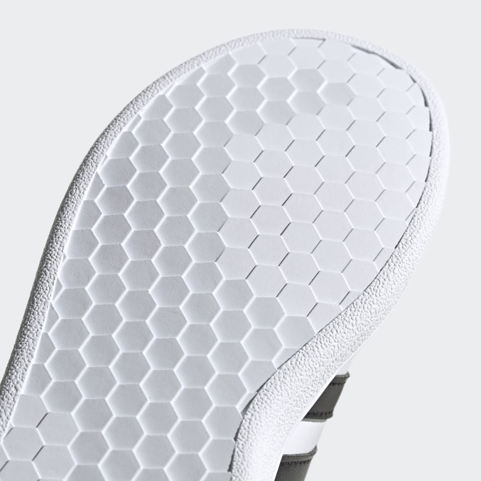 Grand Court Shoes