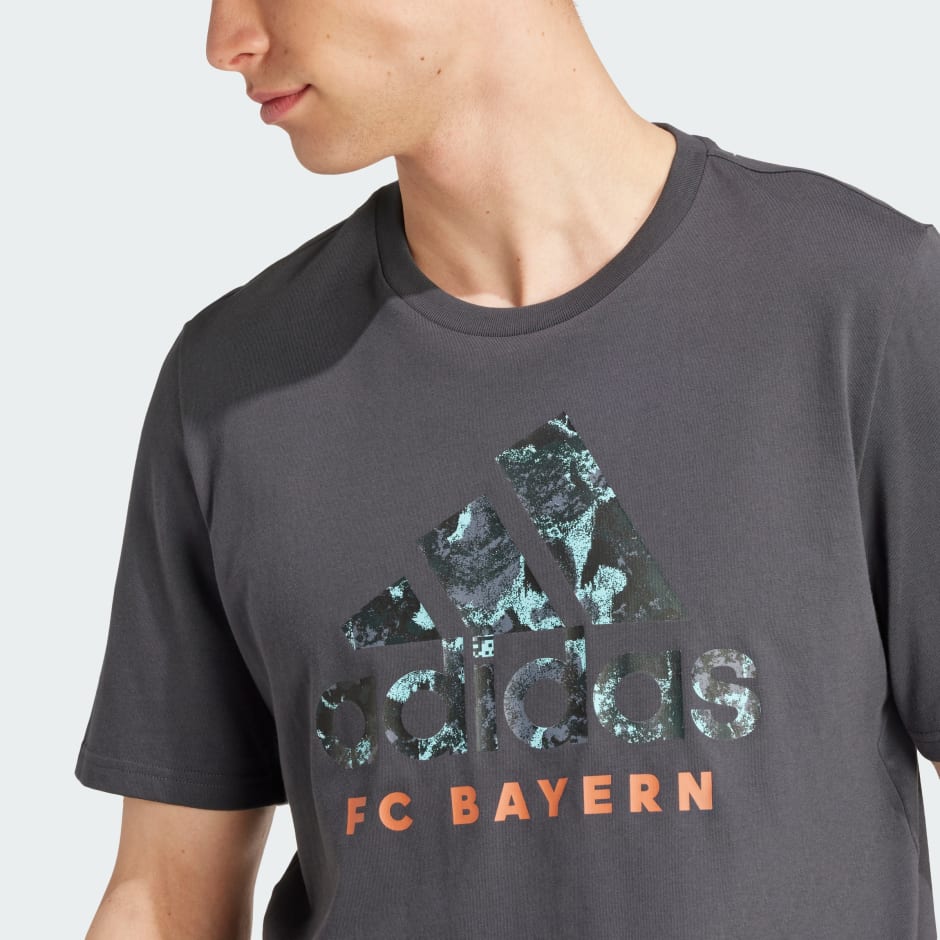 Tricou FC Bayern grafic, de sezon