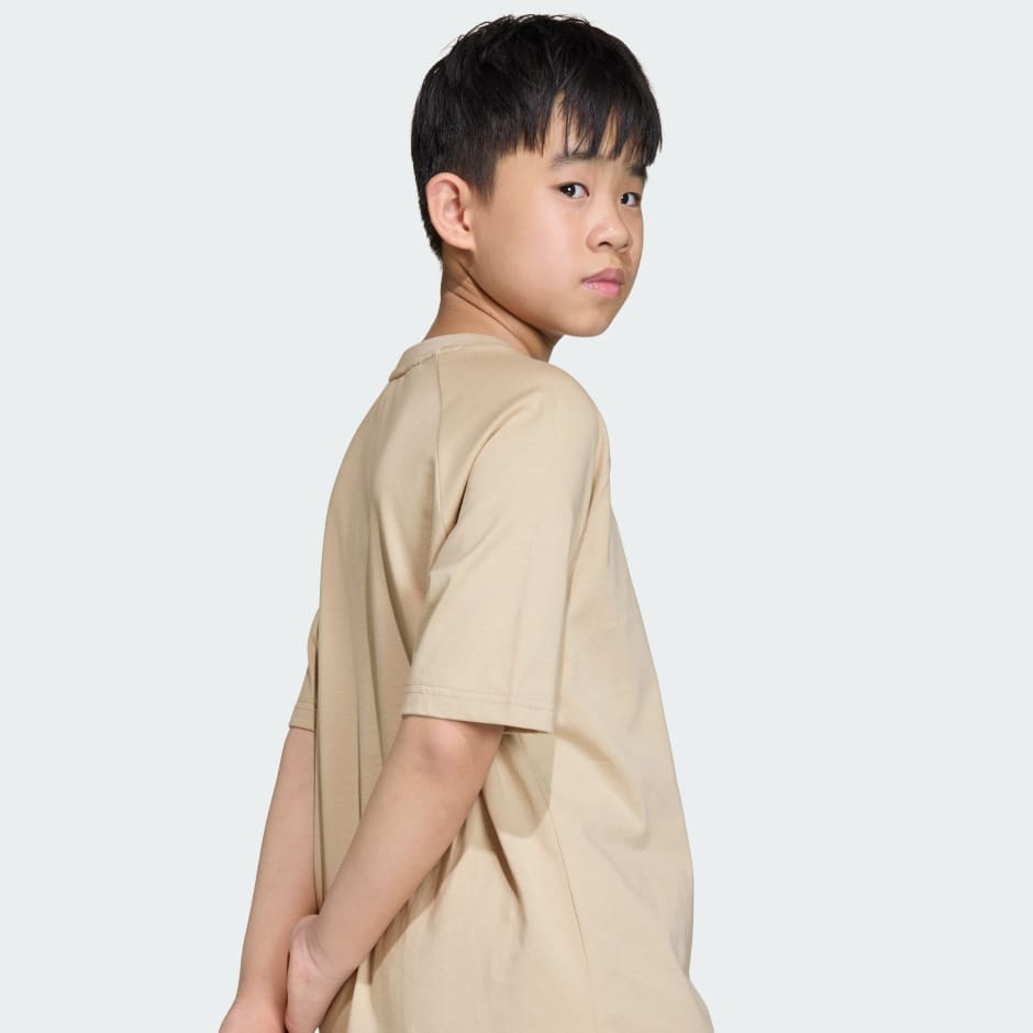 GRAPHIC TREFOIL LOOSE TEE