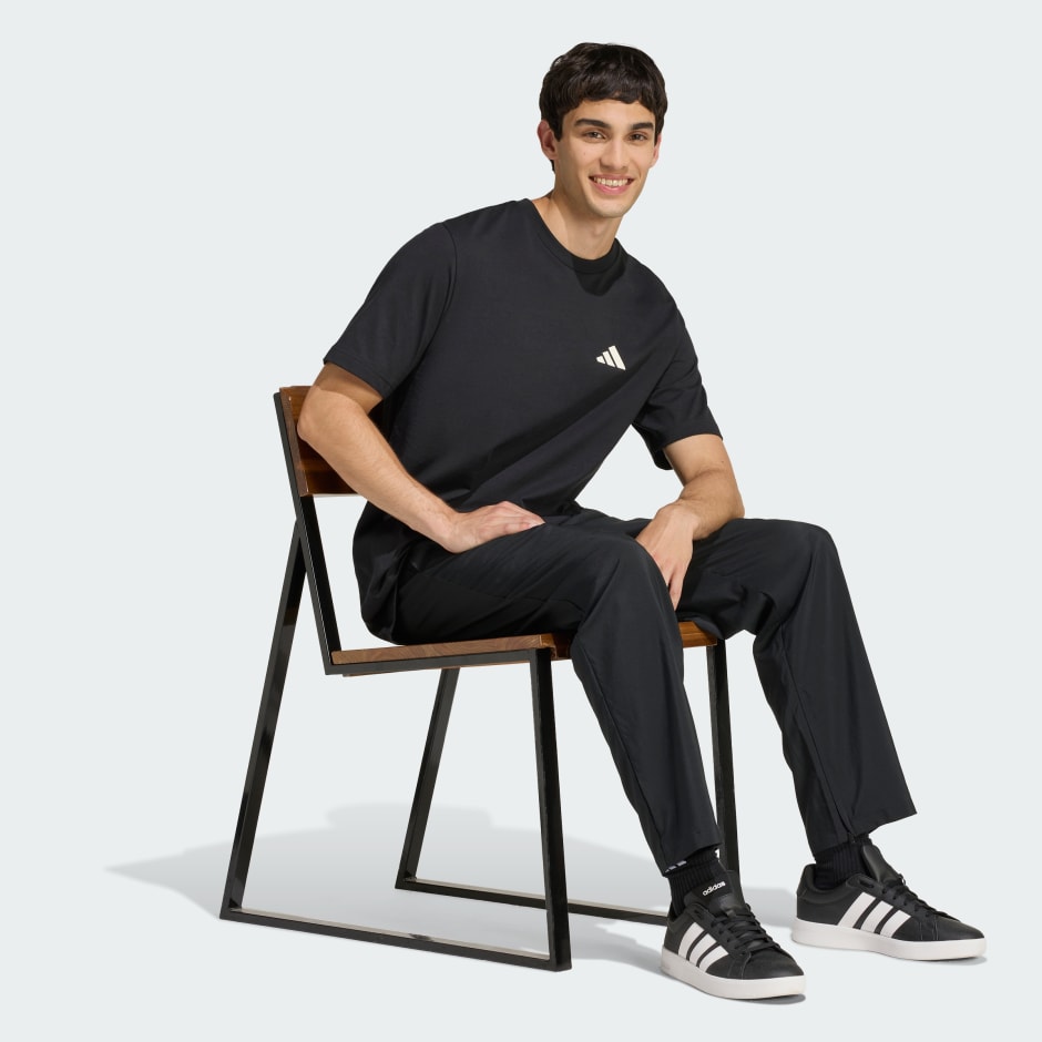 OUTDOOR MOUNTAIN BIKING GRAPHIC T-SHIRT