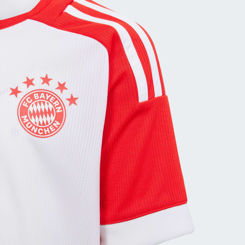 FC Bayern 23/24 Home Mini Kit