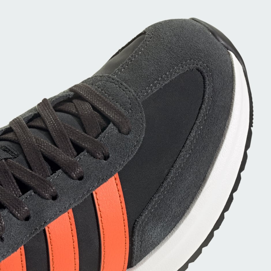 RUN 70s 2.0 Shoes