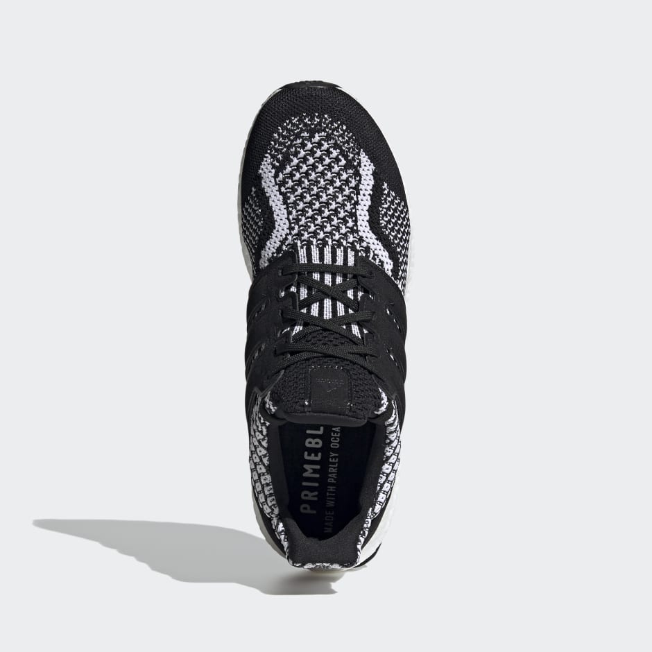 Ultraboost 5.0 DNA Shoes