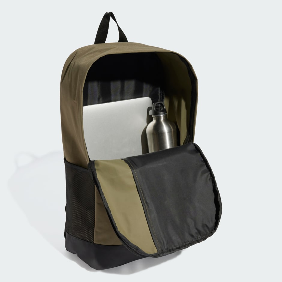 Linear Backpack