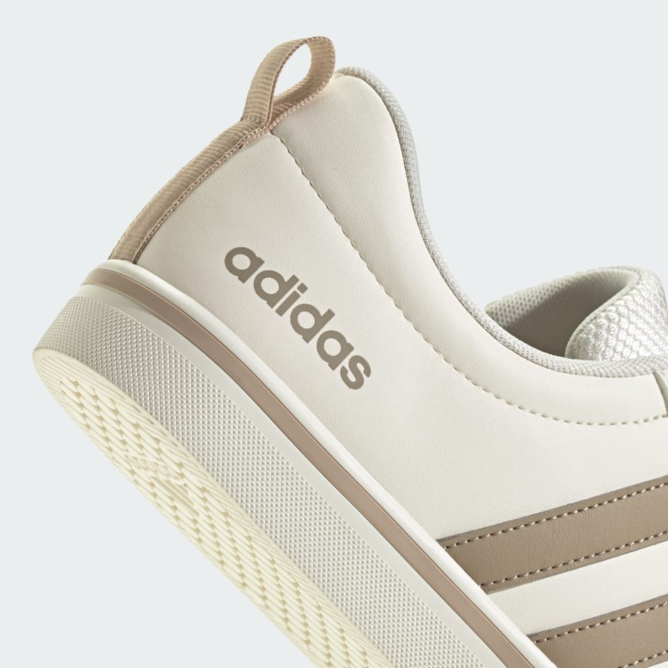 VS Pace 2.0 Shoes