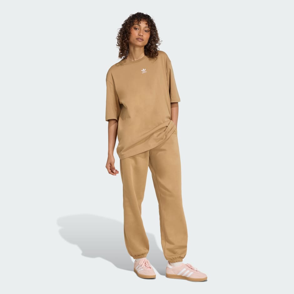 Essentials Boyfriend Tee