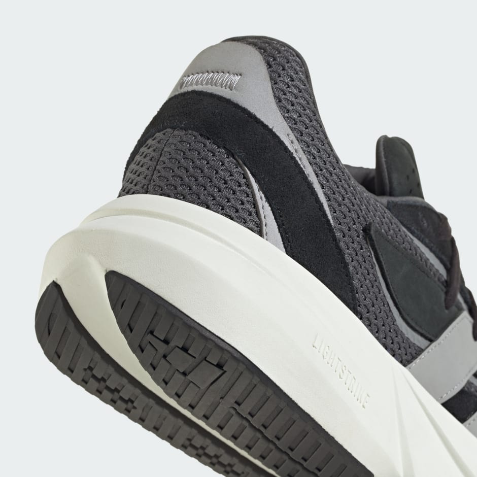 Lightblaze Shoes