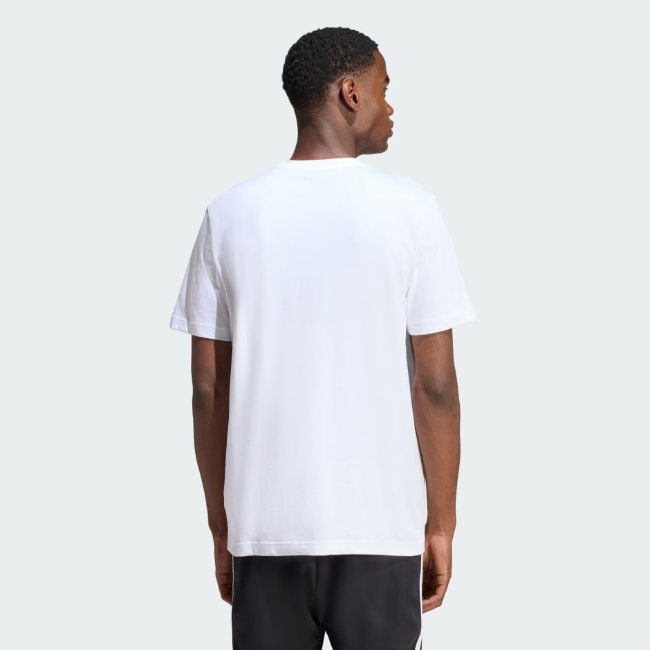 MEMORIES OF SPORT STAMPS GRAPHIC T-SHIRT