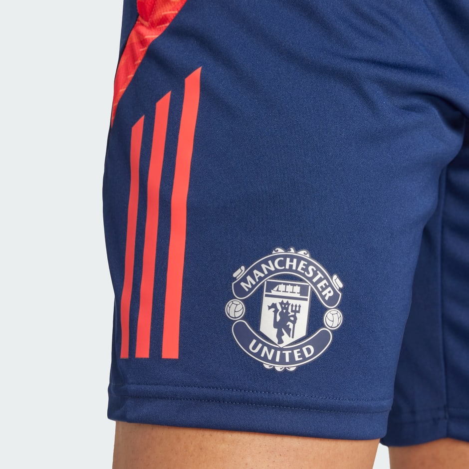 Pantaloni scurți de antrenament Manchester United Tiro 24