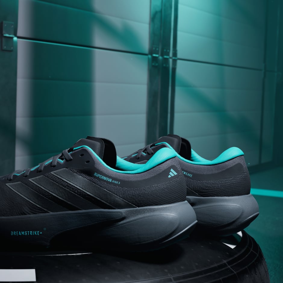 SUPERNOVA RISE 3 MERCEDES AMG PETRONAS F1 TEAM Shoes