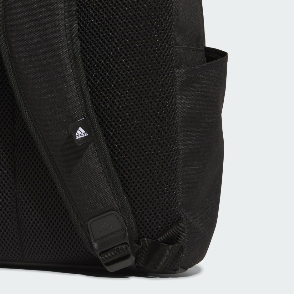 Essentials Backpack Classic