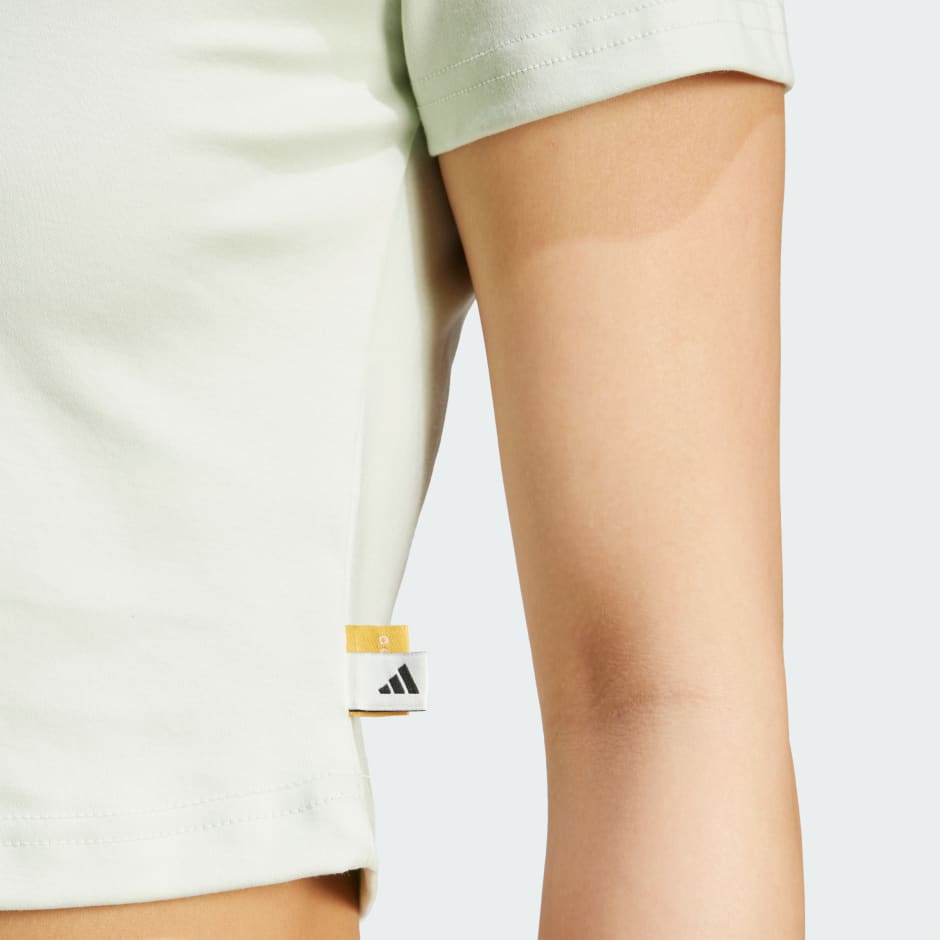 Cat Patch Cropped Graphic Tee