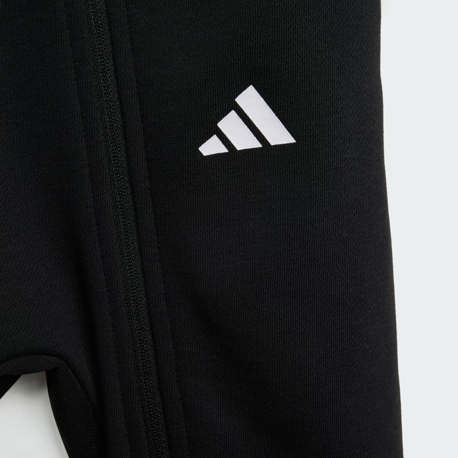 COSTUM PENTRU BEBELUȘI MERCEDES - AMG PETRONAS FORMULA 1 TEAM DNA