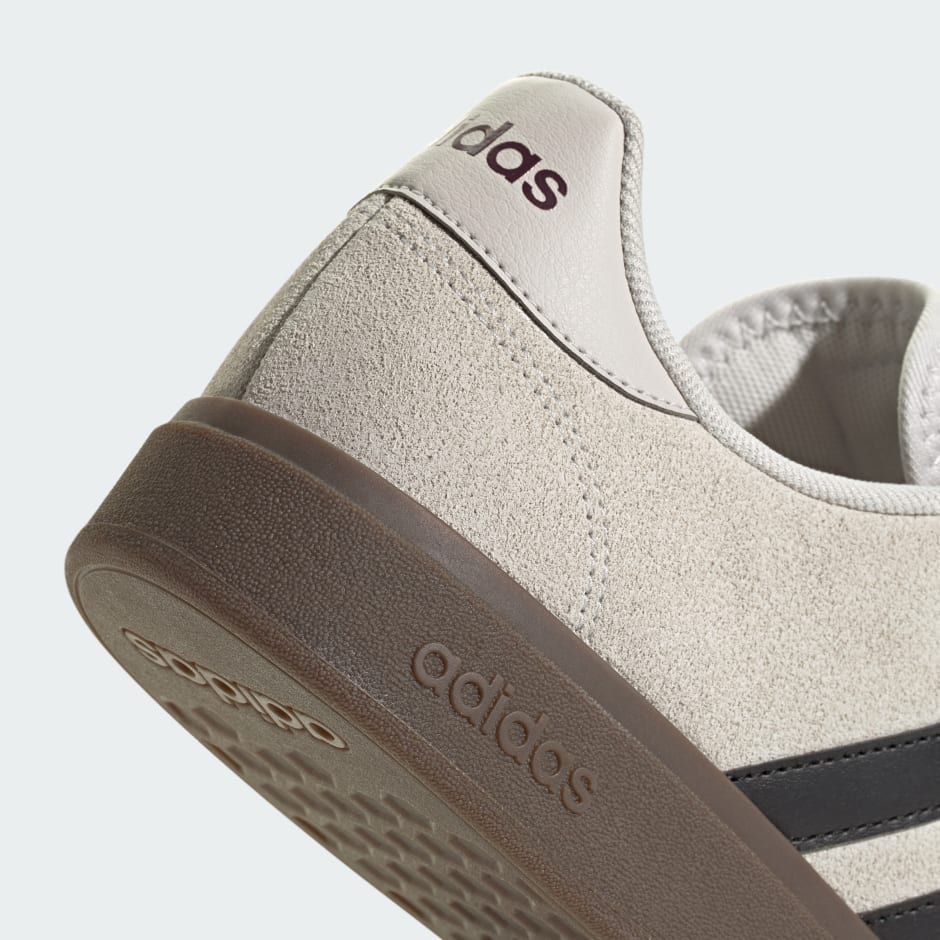 Grand Court Base 00s Shoes