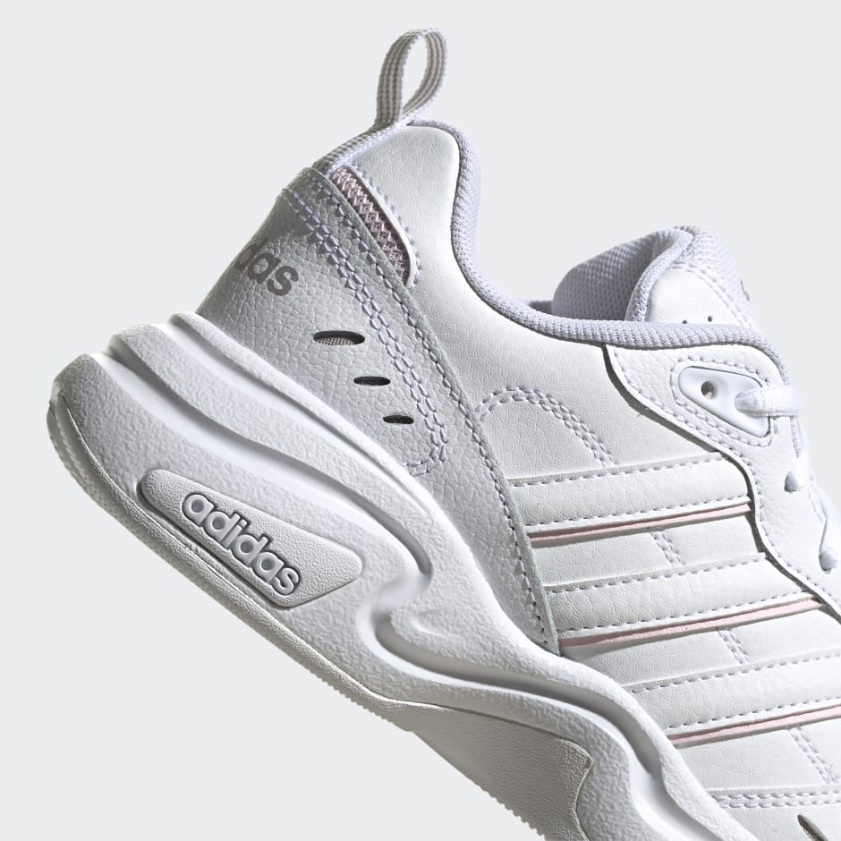 Women's Shoes - Strutter Shoes - White | adidas