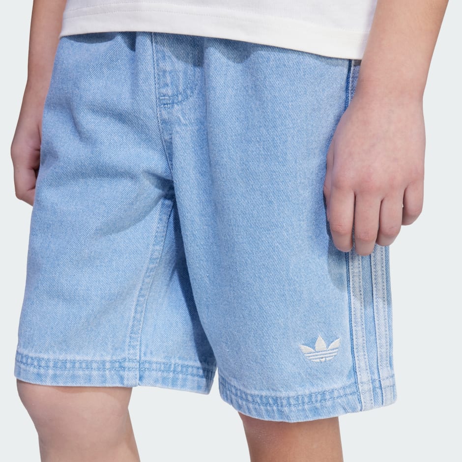 Set cu tricou și pantaloni scurți adidas Originals x Minecraft