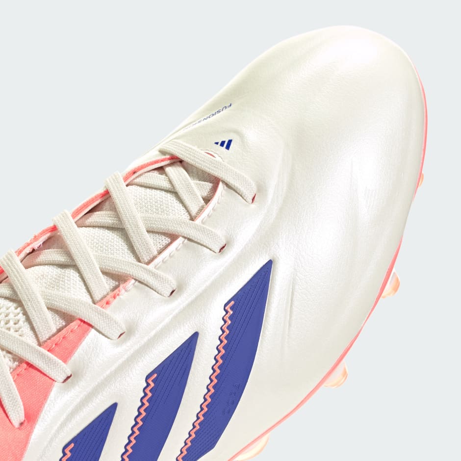 Ghete Copa Pure 3 Pro pentru teren dur