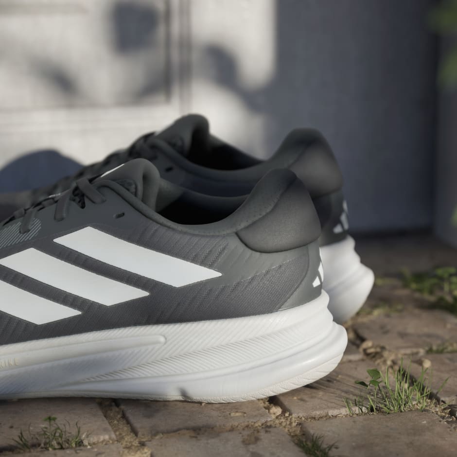Supernova Ease Shoes