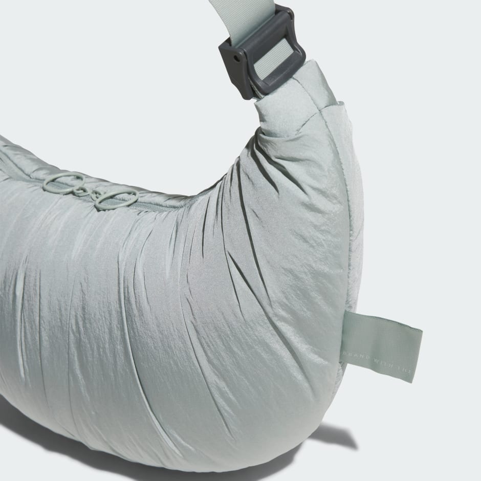 MUST HAVES 斜孭袋