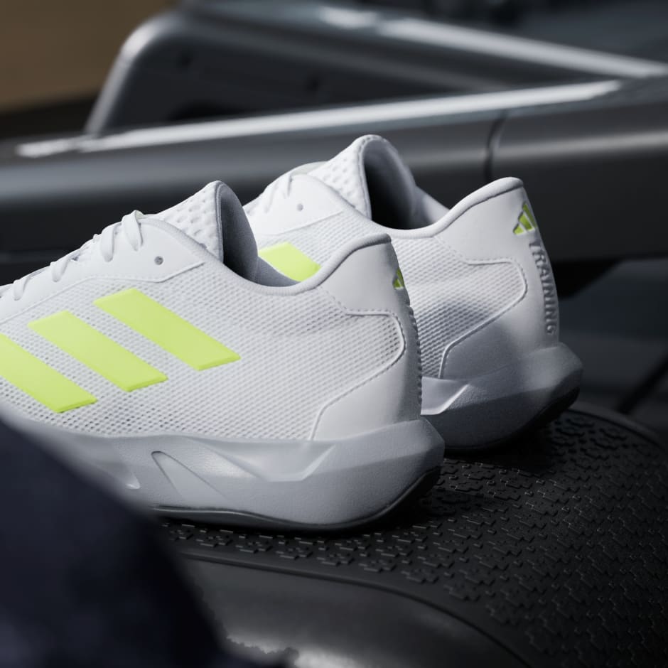 Amplimove Training Shoes