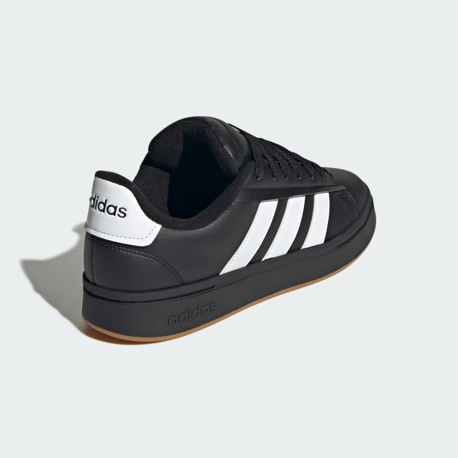 حذاء Grand Court Alpha 00s