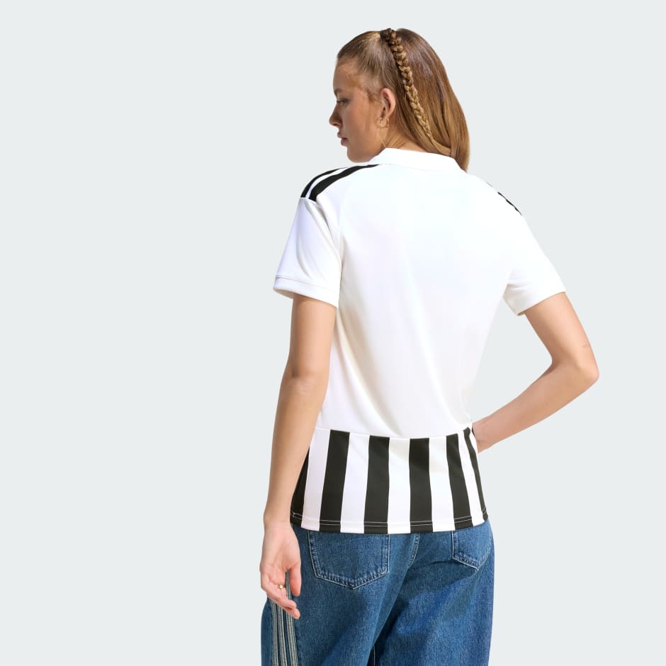 Juventus 26/27 hazai mez