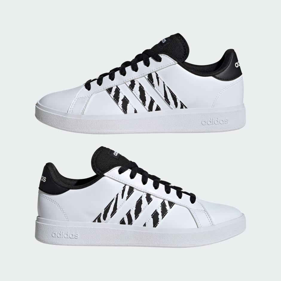 Pantofi Grand Court Base