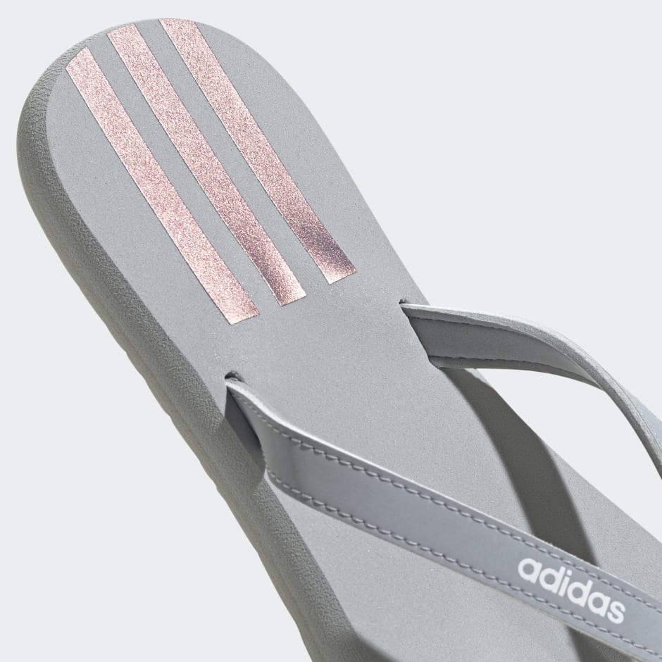 adidas women's eezay flip flop