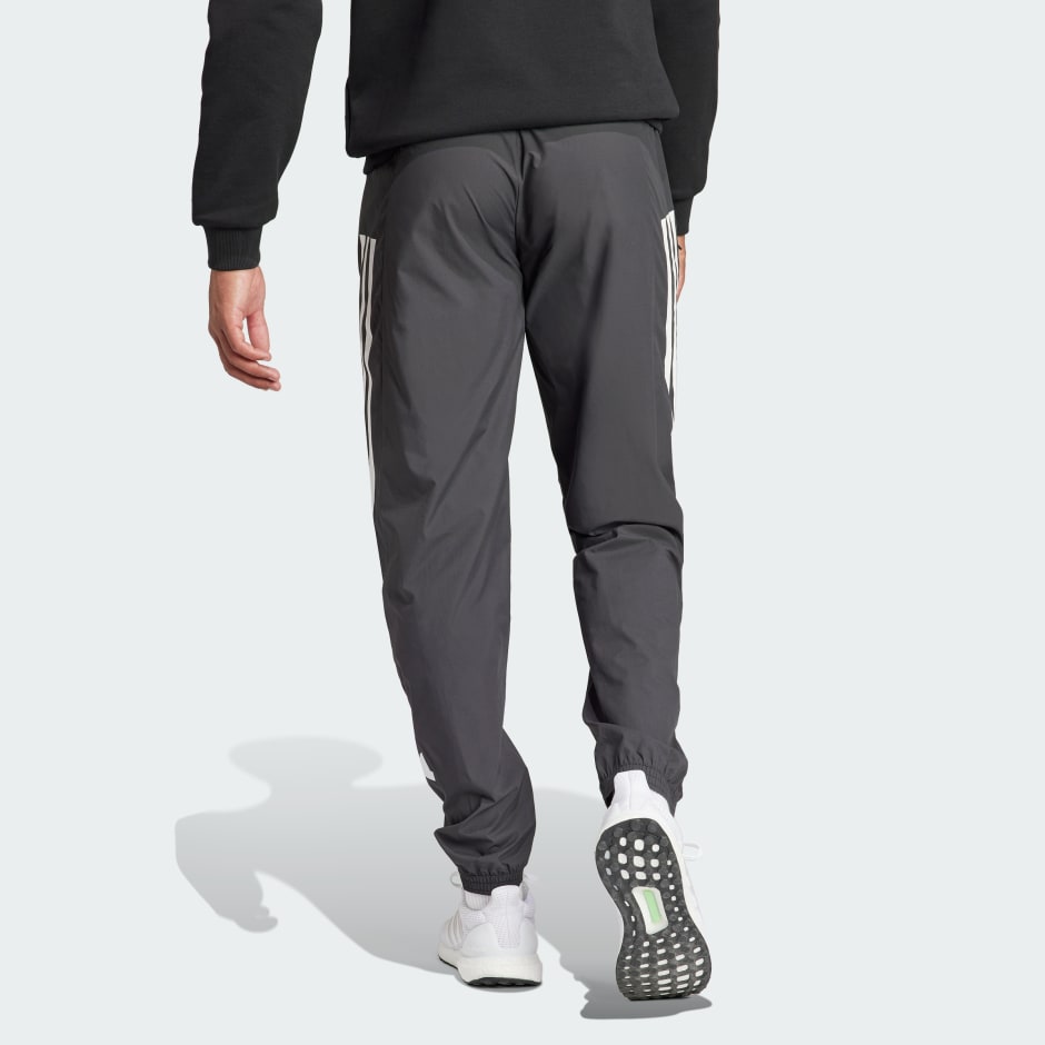 Buy adidas Women's Run Icons 3-Stripes Wind Running Joggers Black in KSA  -SSS