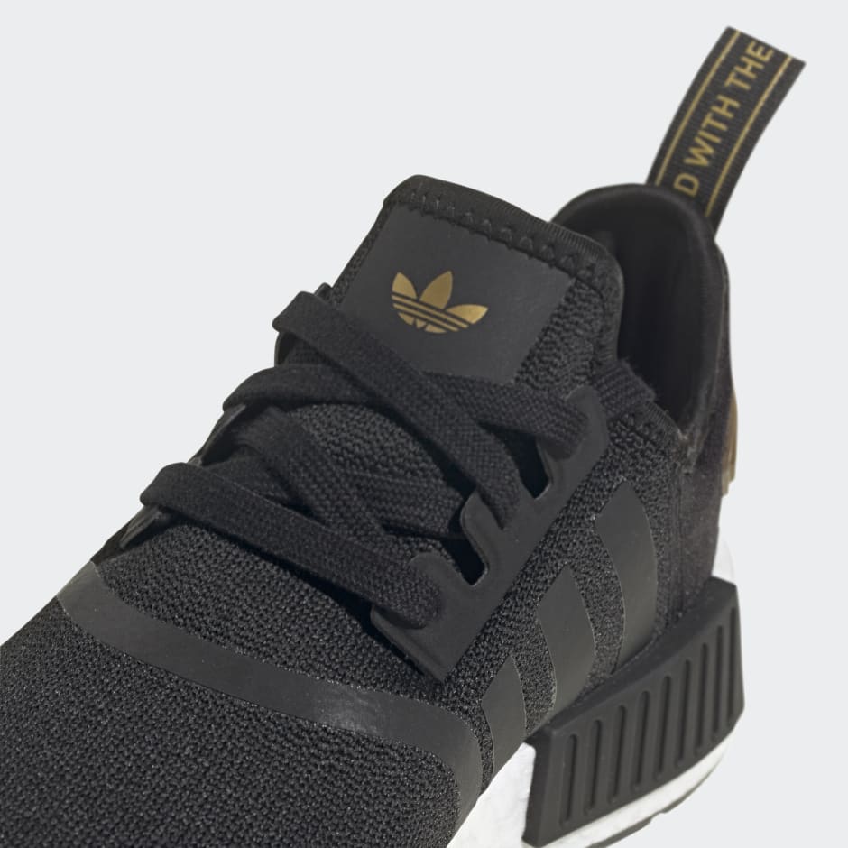 NMD_R1 W