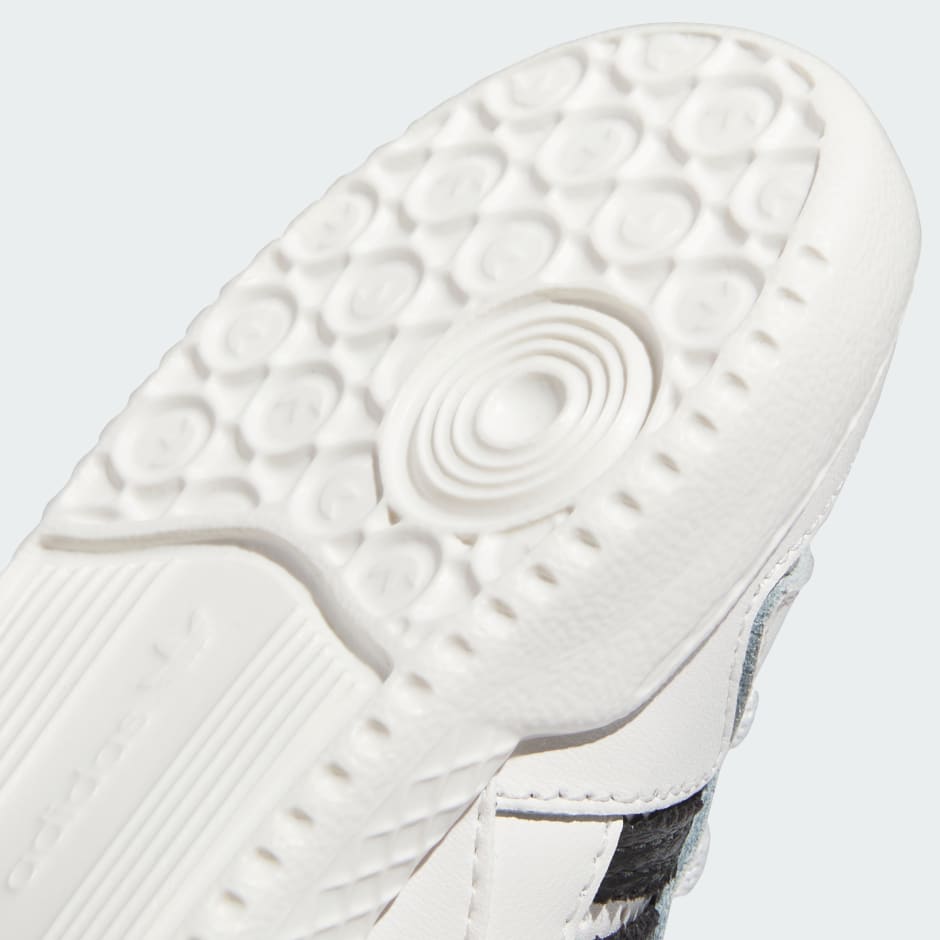 Tenis Forum Low CL Ni&ntilde;os