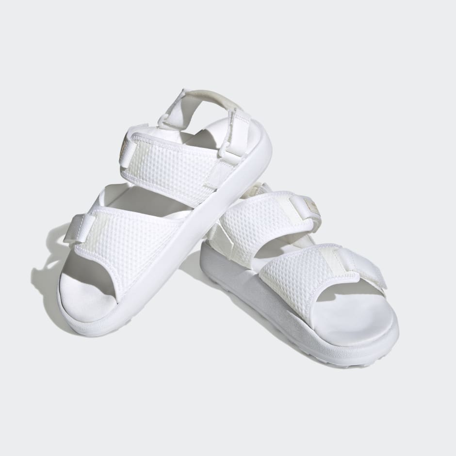 Adidas adilette best sale sandals size chart