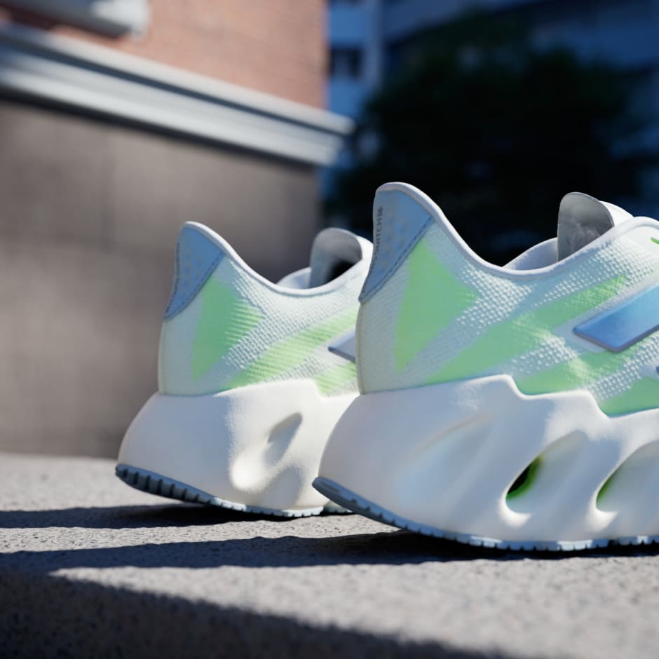 Switch FWD Running Shoes