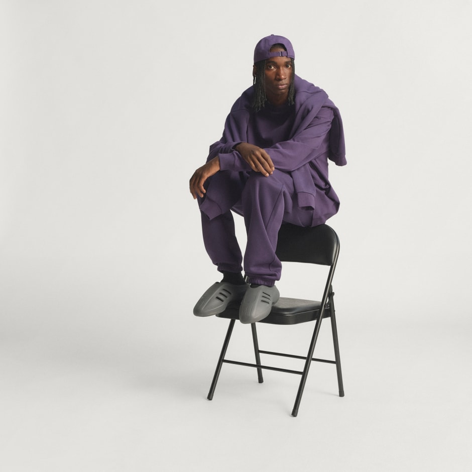 Tricou adidas Basketball cu m&acirc;necă lungă (unisex)