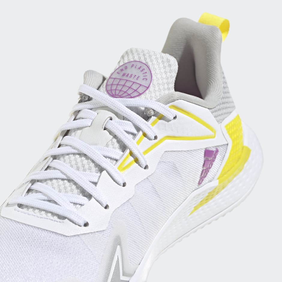 Defiant Speed Tennis Shoes