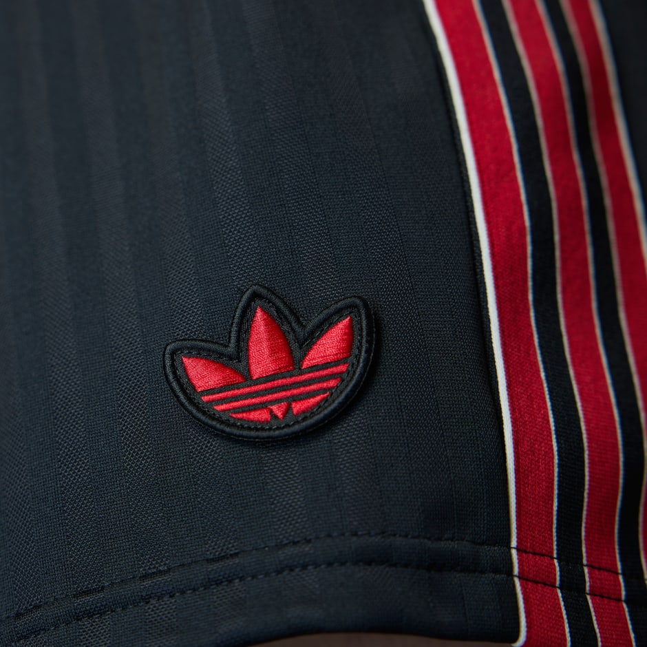 Manchester United Terrace Icons Shorts