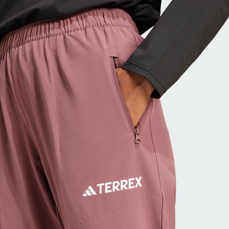 Multi Essentials Stretch Pants