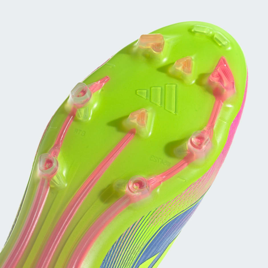 נעלי כדורגל לקרקע קשיחה F50 Pro