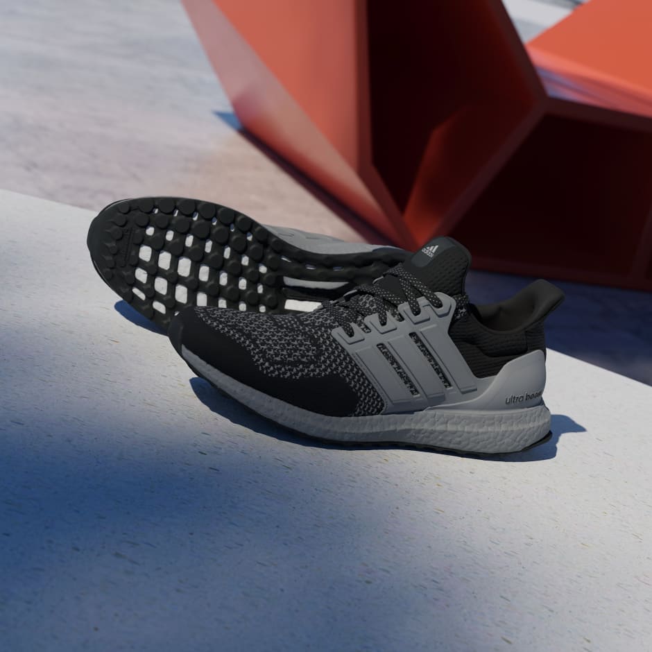 Ultraboost 1.0 נעלי