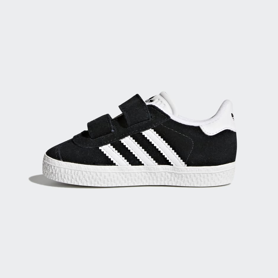 adidas Gazelle Shoes - Black #SatelliteStompers | adidas UAE